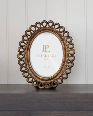 Scalloped Oval Photo Frame