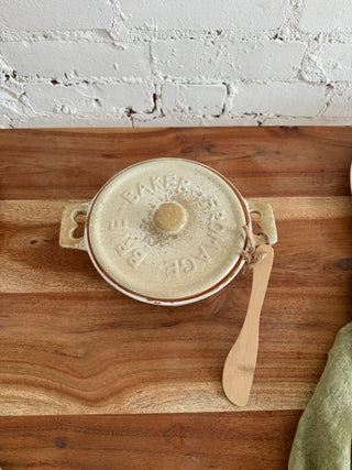 Stoneware Brie Baker With Bamboo Spreader