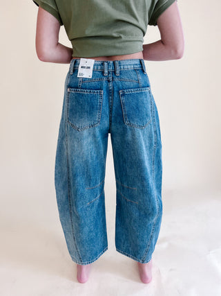 FINAL SALE Final Sale - True Grit Barrel Jeans