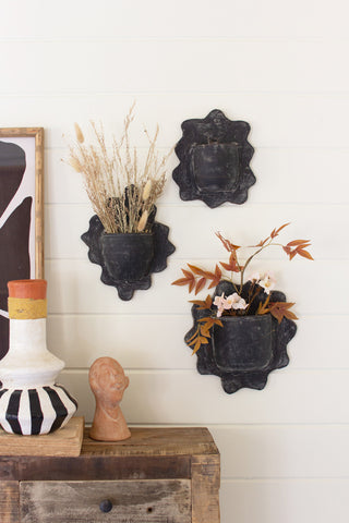 Black Wavy Wall Planter