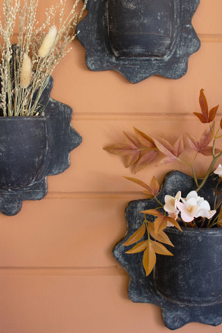 Black Wavy Wall Planter