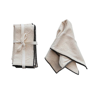 Scallop Edge Napkins - Set of Four