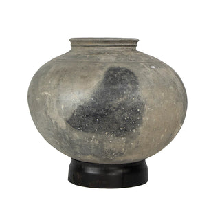 Mud Pot With Base (Pick Up Only)